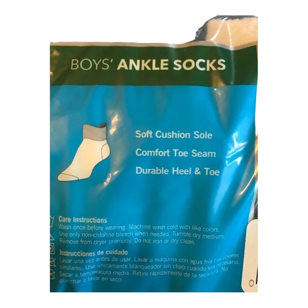 12pairs Gildan smart basics Boys black white gray ankle socks size L (3-9 shoe)‎